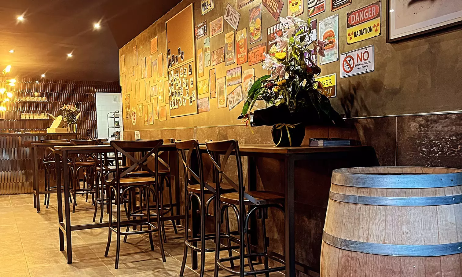 Succombez à la tentation du burger maison au 27 Burger Bar