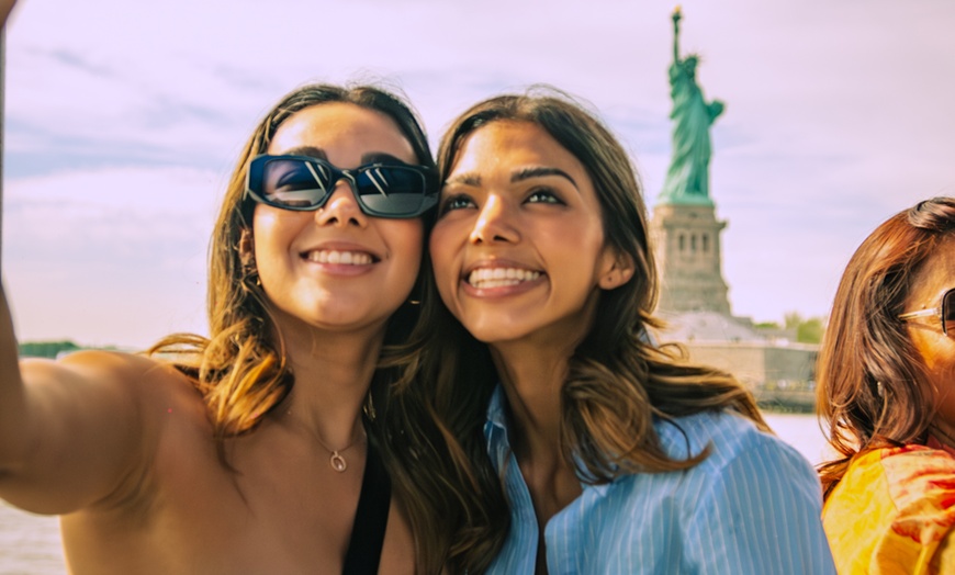 Image 12: Private 60-Min Guided Boat Tour for 1, 2, 4, or 6 Guests 