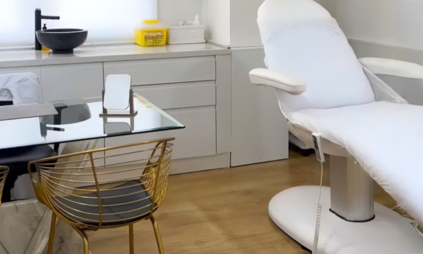 Image 3: 1, 2 o 4 sesiones de criolipólisis en una zona doble a elegir