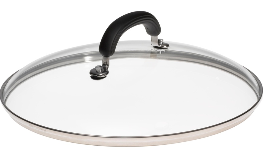 Image 3: Circulon Stir Fry and Glass Lid