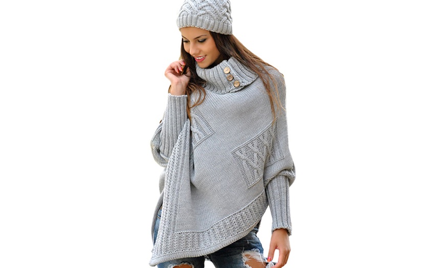 Image 5: Long-Sleeved Poncho