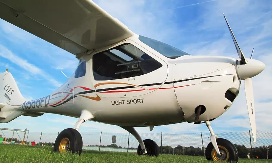 60-Minute Introductory Flight Lesson at New Flyers Association ($198 Value)   - Primary Image