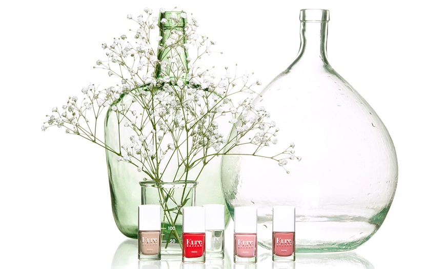 Image 5: Eco-Friendly Manicure