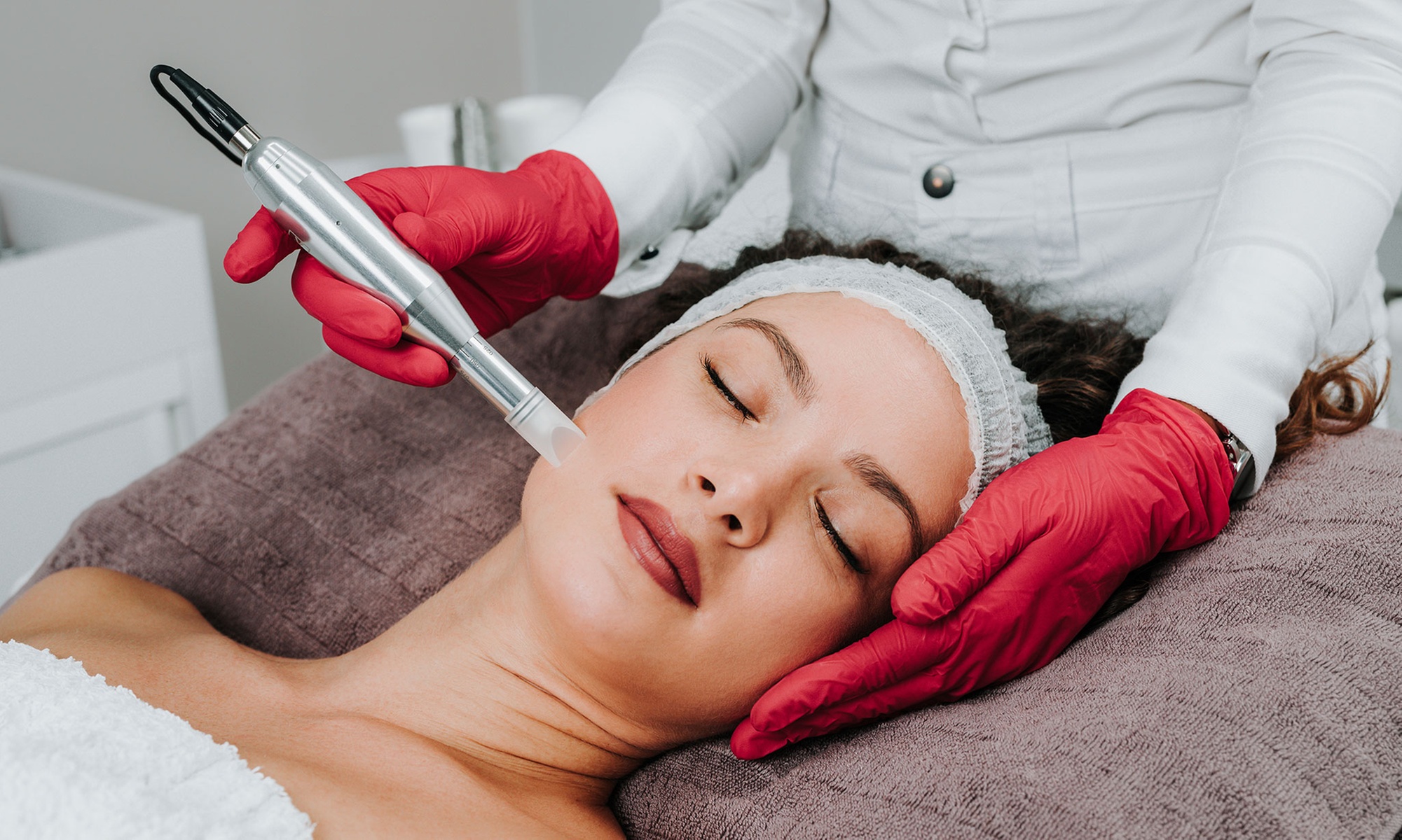 Up to 71% Off on Micro-Needling at Aero Laser and Skin