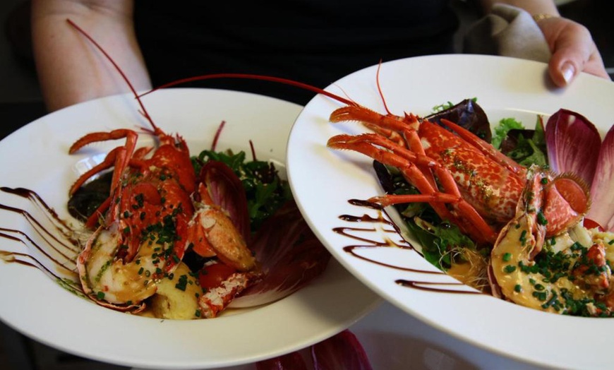 Image 9: Normandie : chambre double pour 2 avec petit-déjeuner et dîner