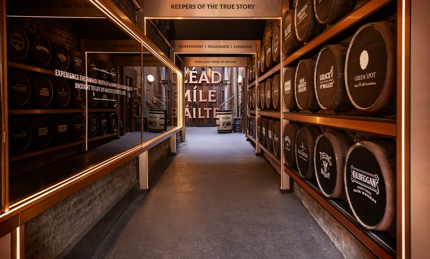 Image 7: Enjoy an Immersive Irish Whiskey Tasting Experience Up to Four