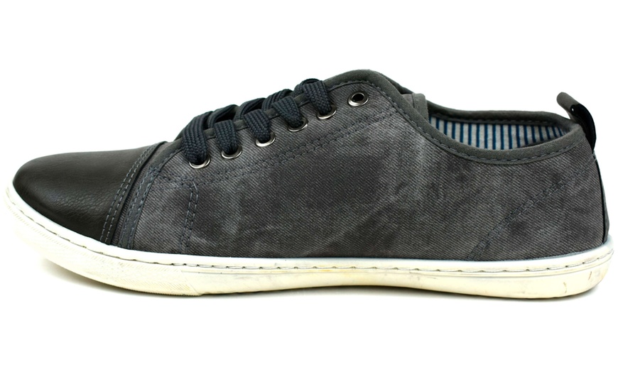 Image 5: Men's Lightweight Casual Sneakers