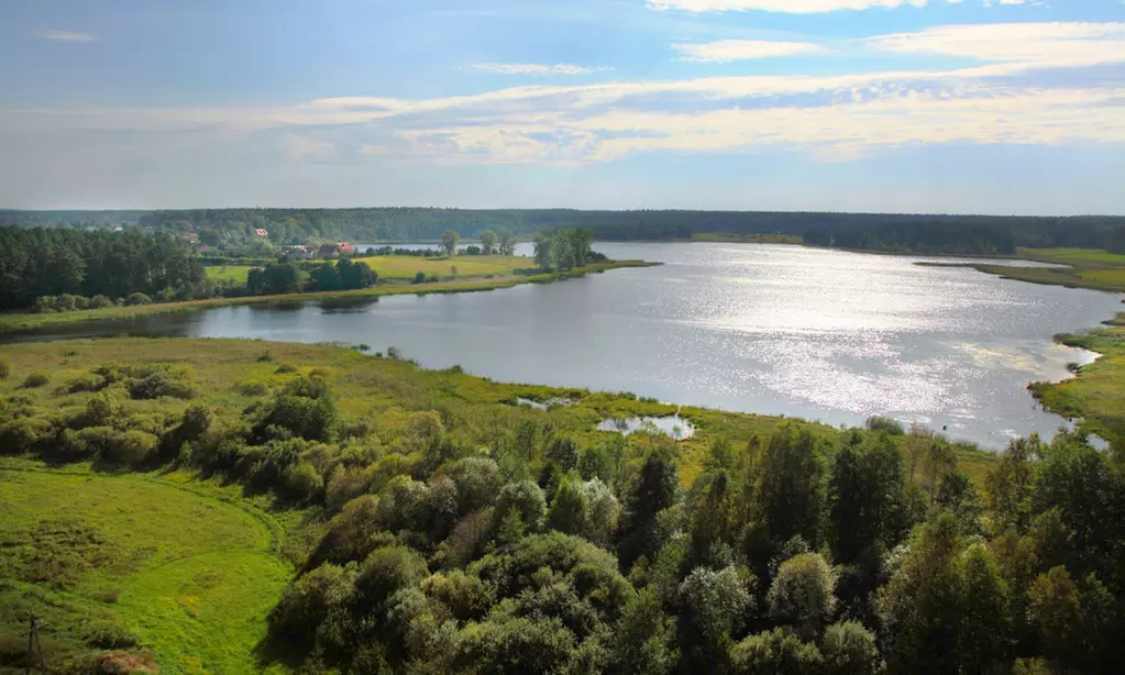 Mazury: 2-8 dni dla 2 lub 4 osób z wyżywieniem, wypożyczeniem kajaka i więcej w Stanicy Wodnej Spychowo - Primary Image