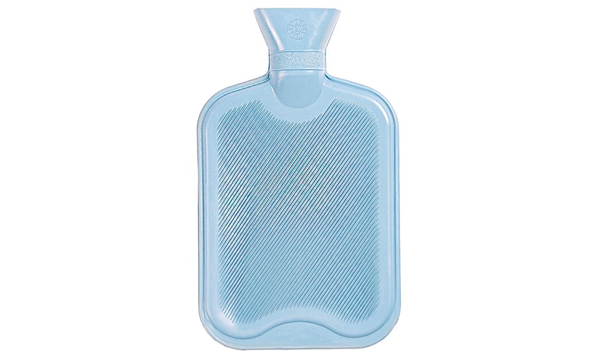 Image 7: 2L Hot Water Bottle