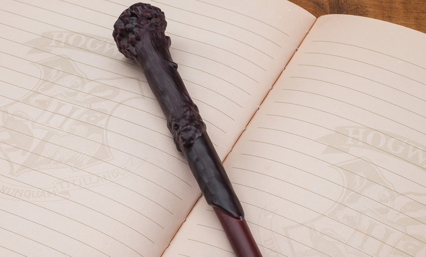 Image 4: Harry Potter Notebook and Pen