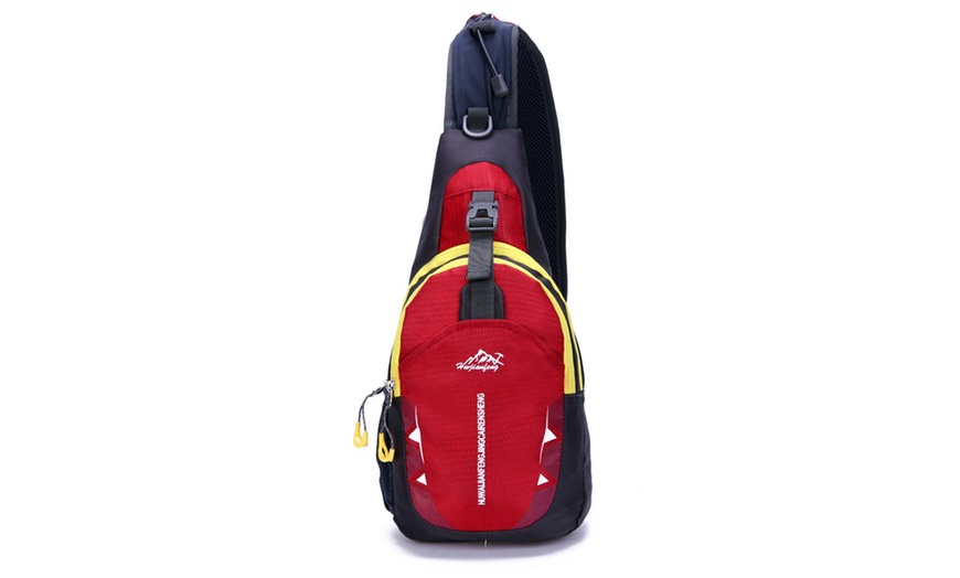 Image 9: Outdoor Waterproof Sling Bag