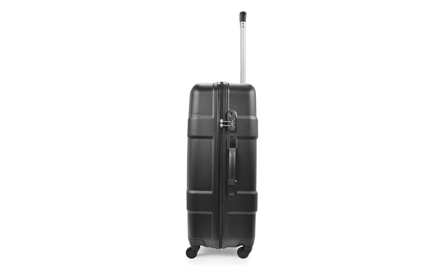 Image 5: Three-Piece Luggage Set