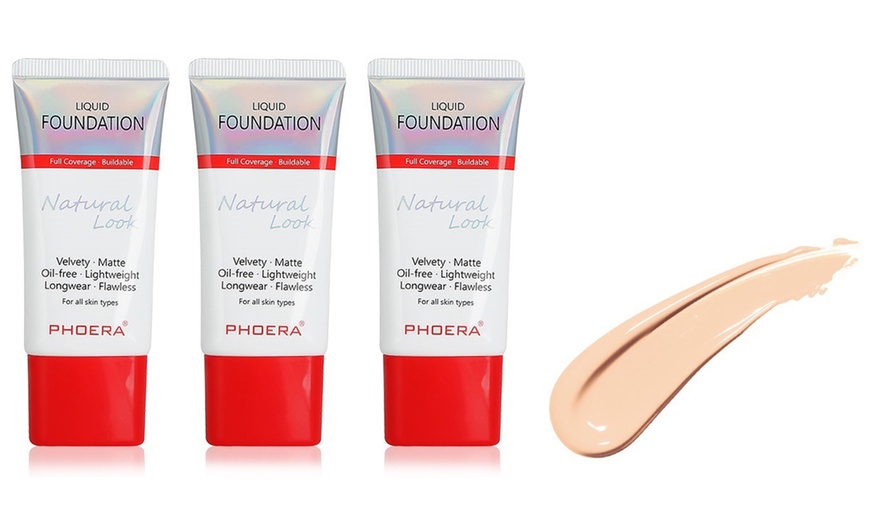 Image 29: Phoera Velvety Matte Lightweight Liquid Foundation