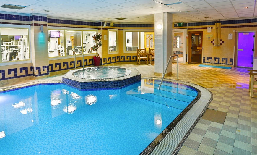 BEST WESTERN PLUS Stoke-on-Trent Moat House Hotel in - Stoke On Trent ...