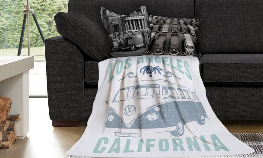 Image 3: Volkswagen Print Fleece Blanket