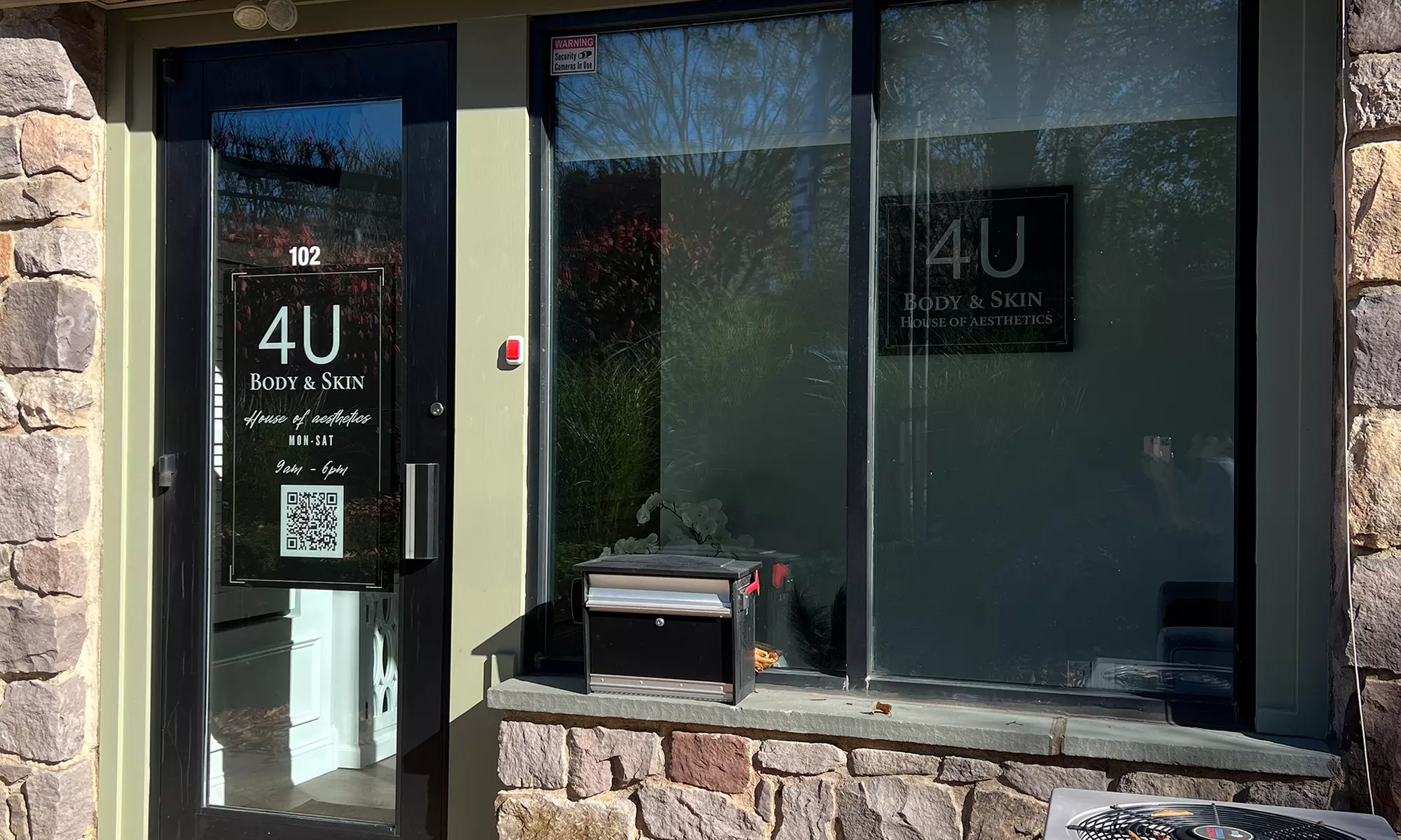 Up to 40% Off on Radio Frequency Skin Tightening at 4U Body&Skin