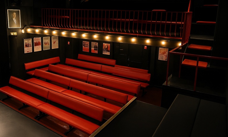 Image 5: Soirée Stand-Up : Le meilleur plateau d'artistes au Point Virgule