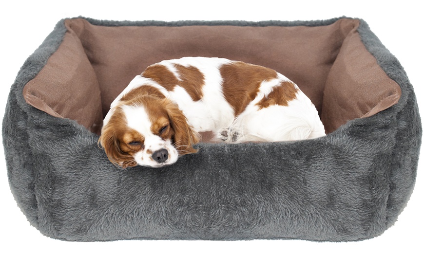 Image 13: Love Waterproof Pet Bed