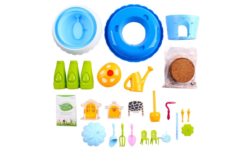 Image 2: Deao Fairy Tale Garden Playset with Mystical Cottage DIY Set