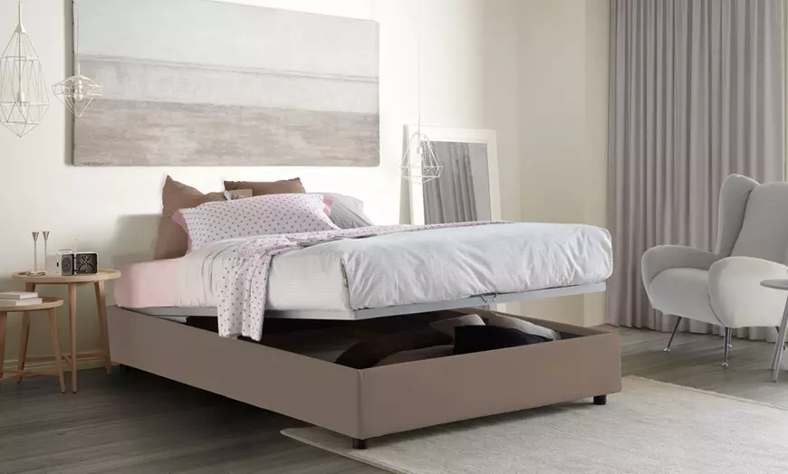 Image 14: Lit double "Silvia" avec matelas en option