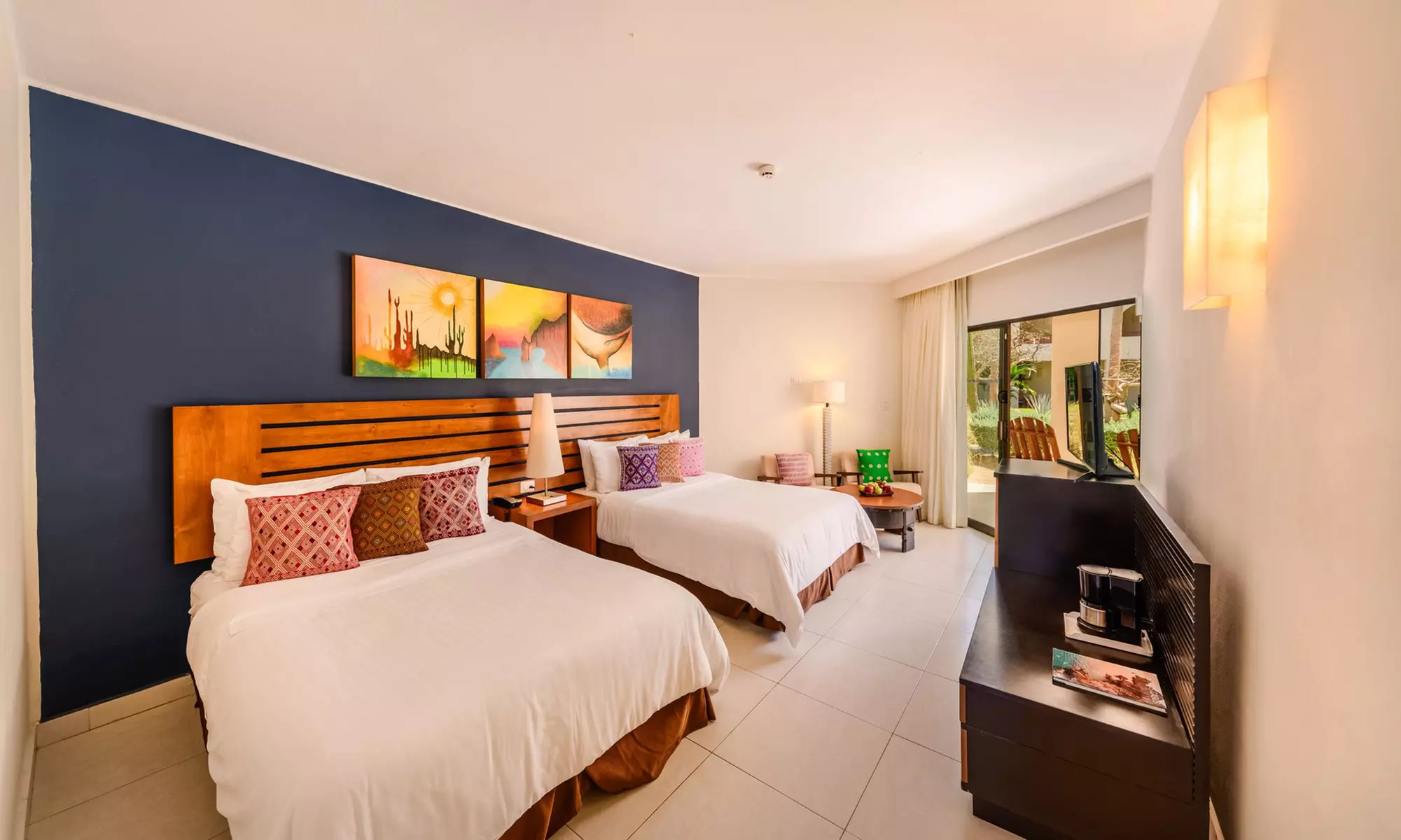 ✈ 3- or 5-Night All-Inclusive Grand Decameron Los Cabos with Air 