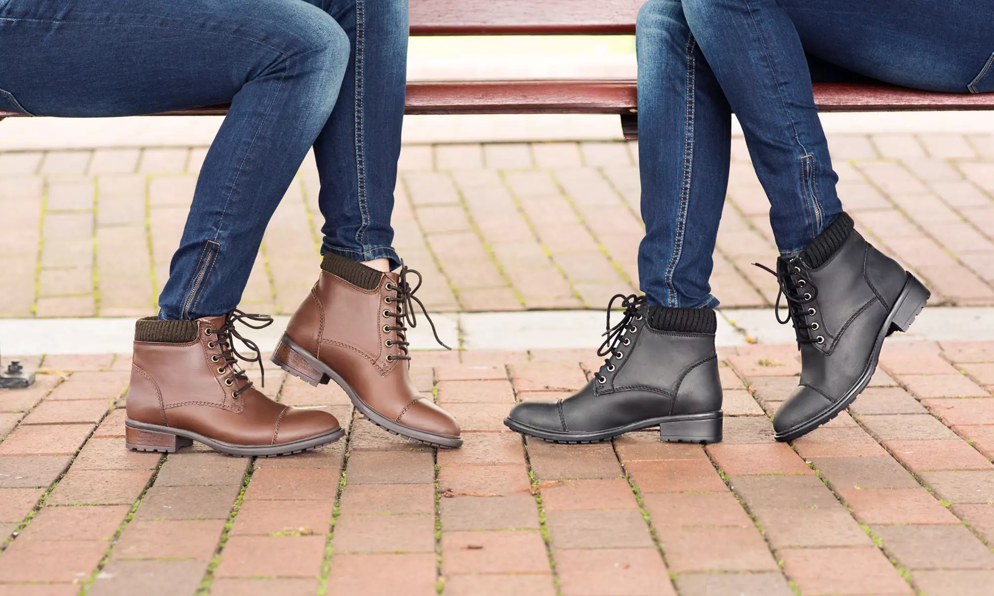 Redfoot Damen Leder Combat Boots im Militärstil in Schwarz oder Braun - Primary Image