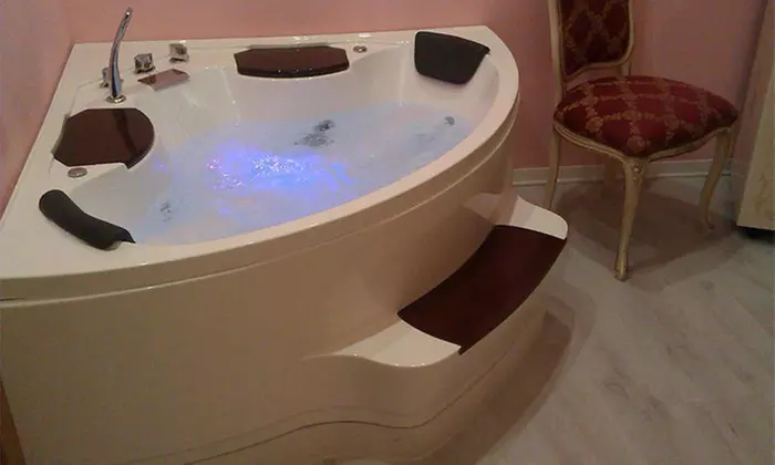 Lago di Garda: soggiorno con colazione o mezza pensione e Spa