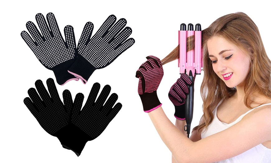 Heat-Resistant Hair Styling Glove | Groupon