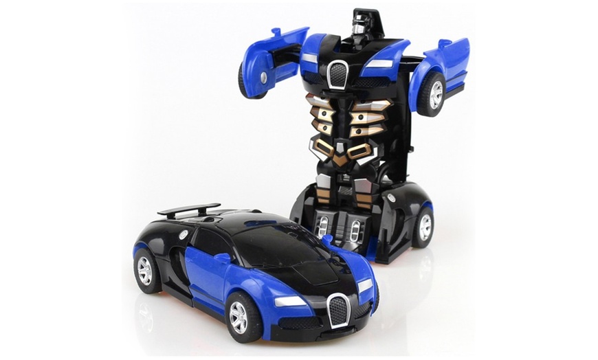 Image 5: Two-in-One Transforming Robot Car