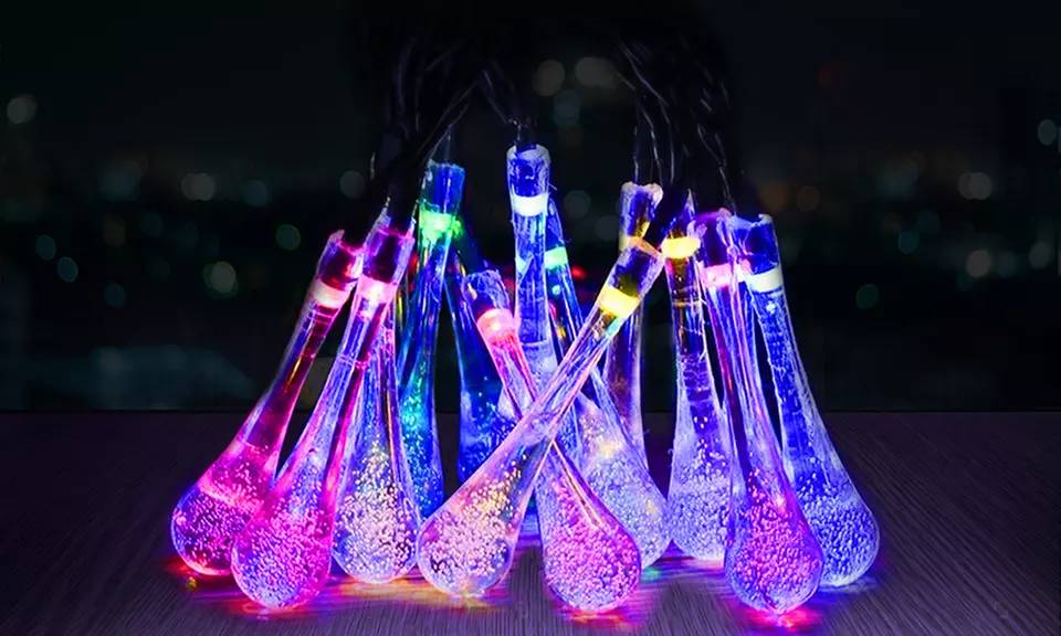 1x oder 2x wasserfeste LED-Solarlichter in Regentropfen-Form in Weiß oder/und mehreren Farben - Primary Image