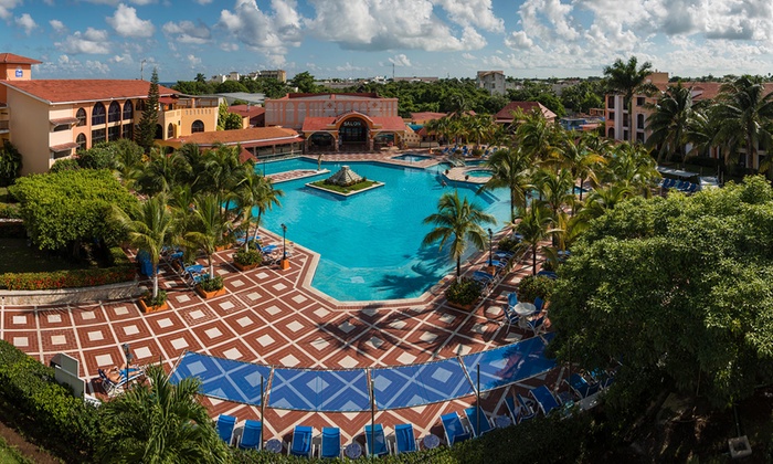 All-Inclusive or Room-Only Cozumel Stay with Meals, Drinks, Activities