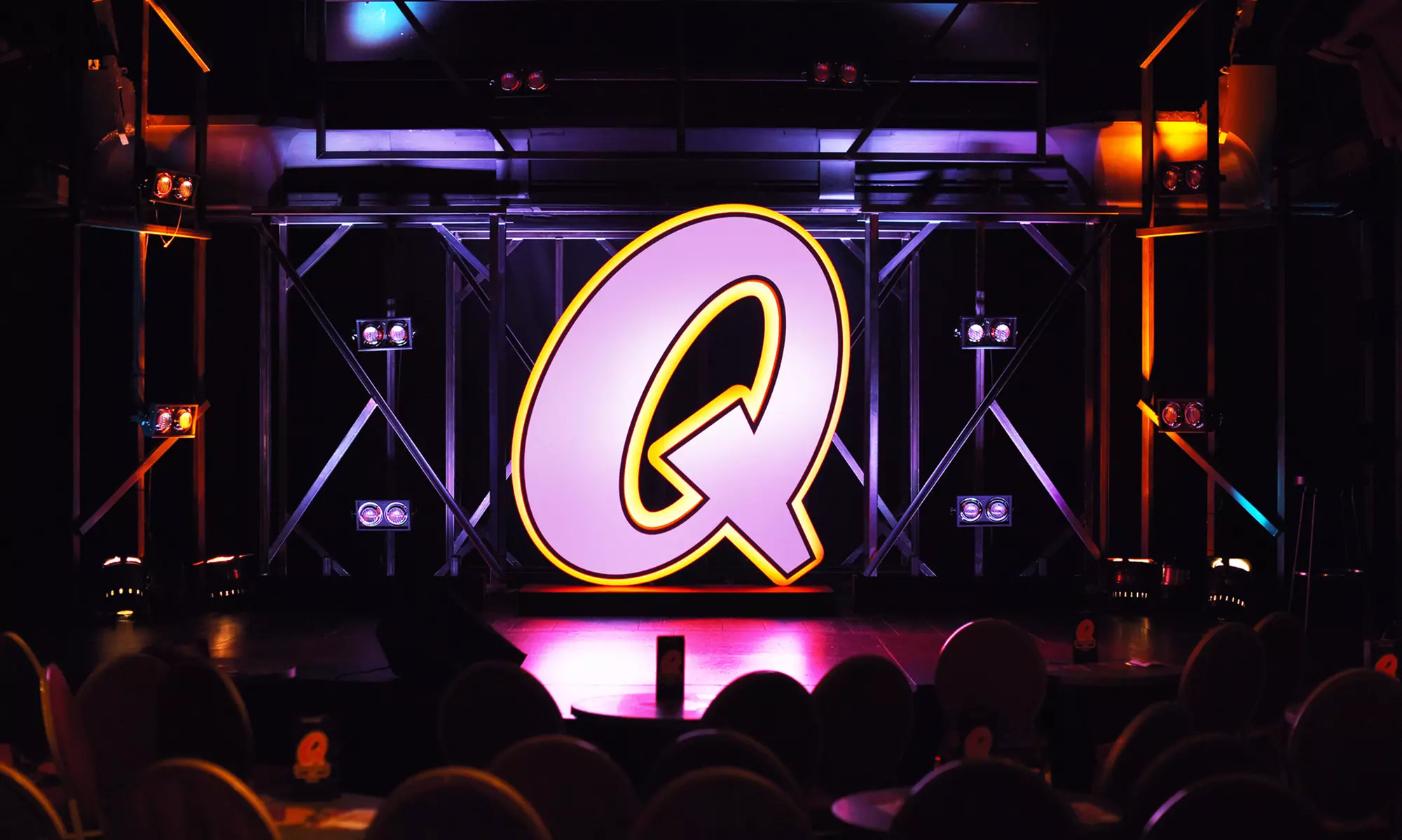 Quatsch Comedy Club: Beste-Plätze-Ticket für Late-Night-Show an Termin nach Wahl von Okt.-Dez. (21% sparen) - Second Medium