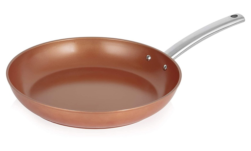 Image 11: Tower Copper 5-Piece Pan Set