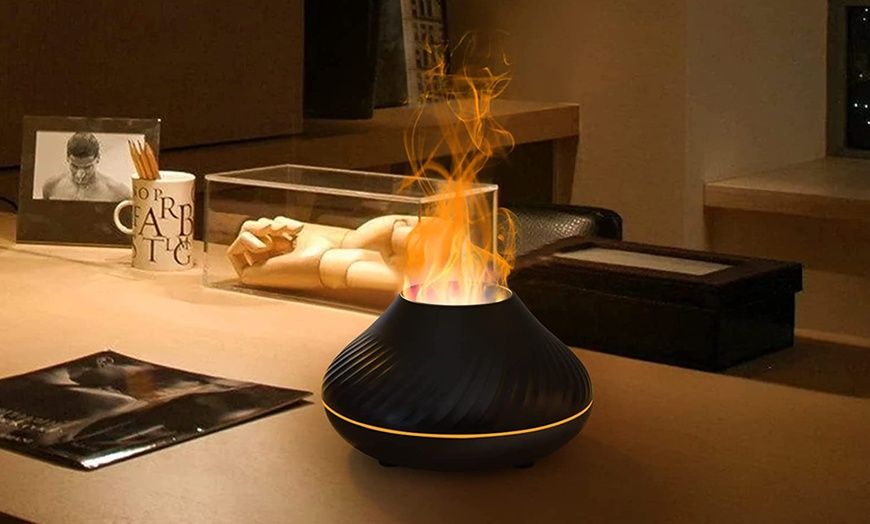 Image 6: Aroma Flame-Effect Diffuser 