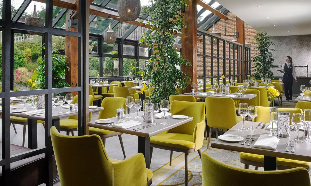 4* Sligo: Double or Twin Room Stay w/Breakfast, Wine, Chocolate & More