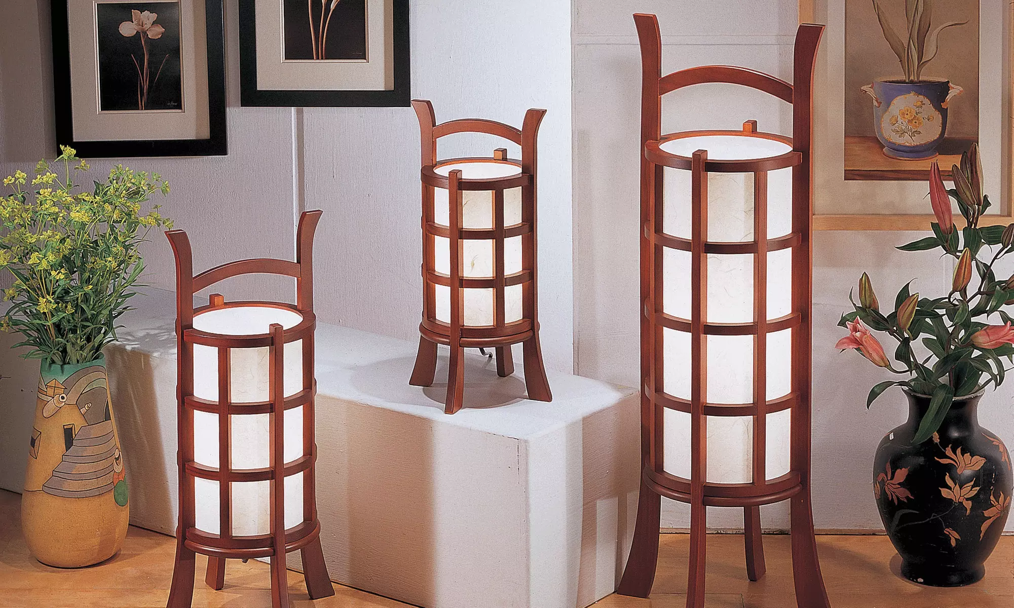Small Khabarovsk Table Lamp at Murasaki Home Furnishings - Primary Image