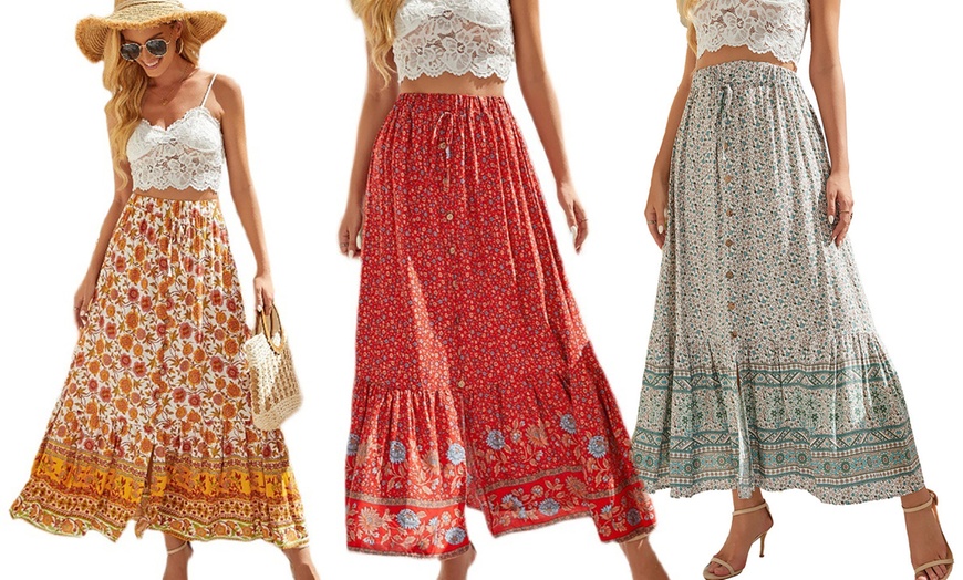 Image 1: Women’s Bohemian Floral-Printed Skirt