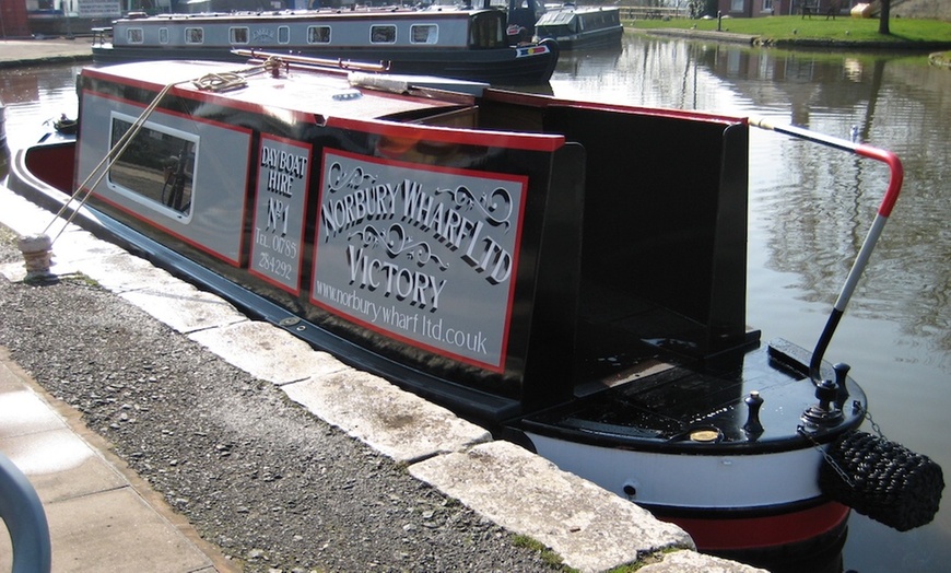 Image 3: Canal Boat Hire for Up to Ten from Norbury Wharf