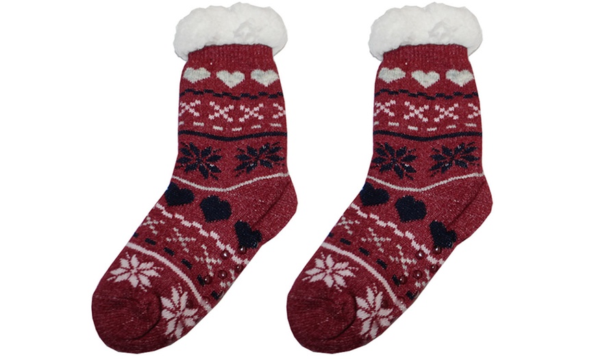 Image 37: Festive Warm Sherpa Fur Slipper Socks