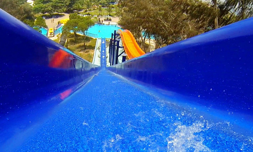 Image 4: Splash Into Fun with Full Day Admission to Dreamland Aqua Park