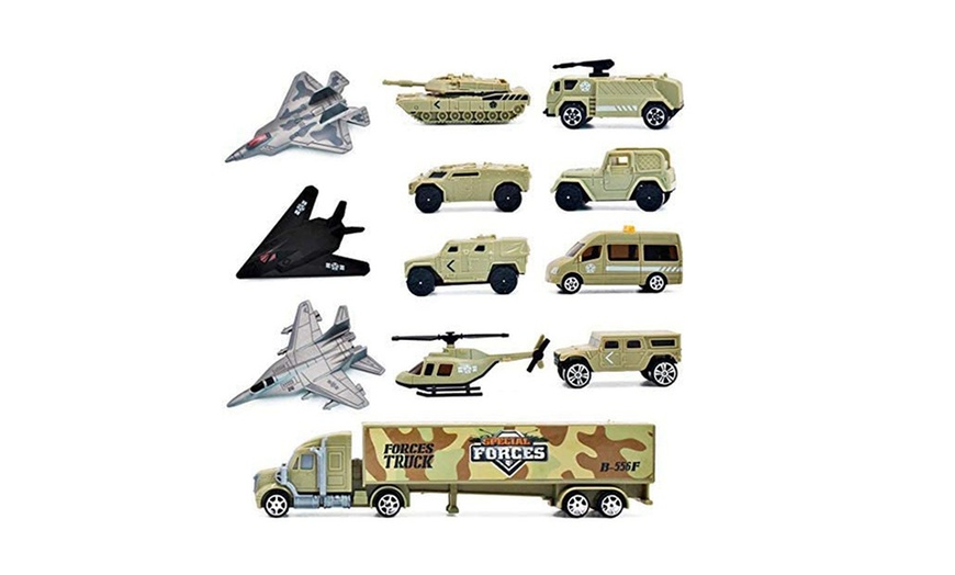 Image 5: 12-Piece Special Forces Assorted Military Vehicles Play Set