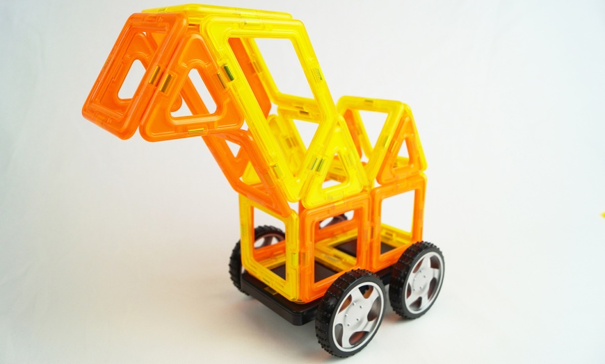 Image 5: Magformers Construction Set