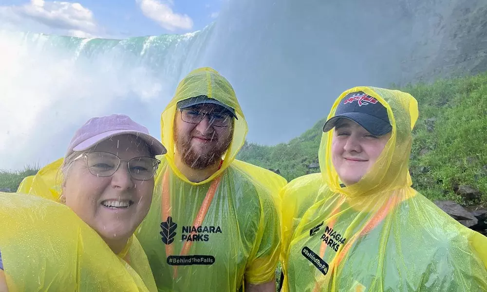 Up to 20% Off Niagara Falls Day Tour with Hornblower Cruise