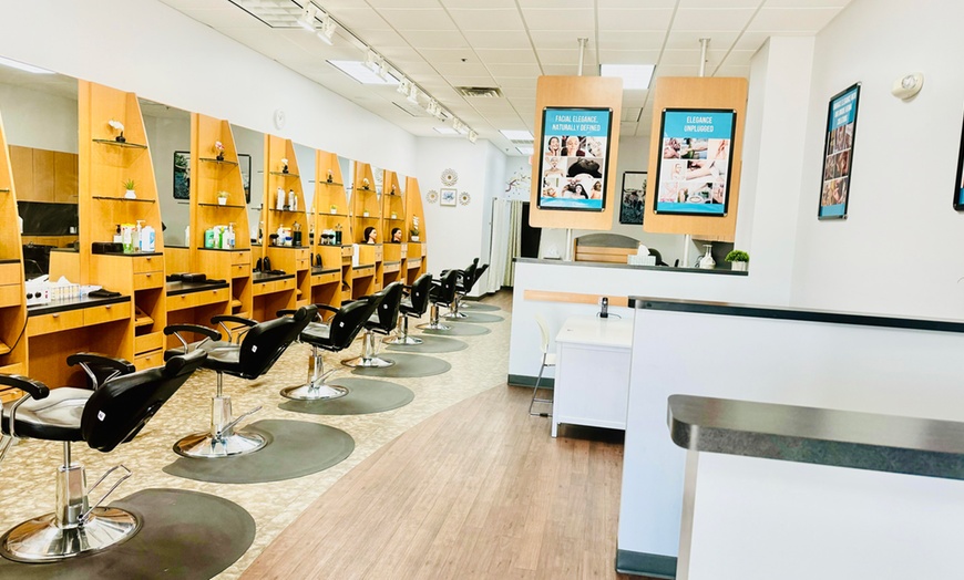 Image 2: Beach-Ready: Flawless Brazilian and Bikini Waxing for You!