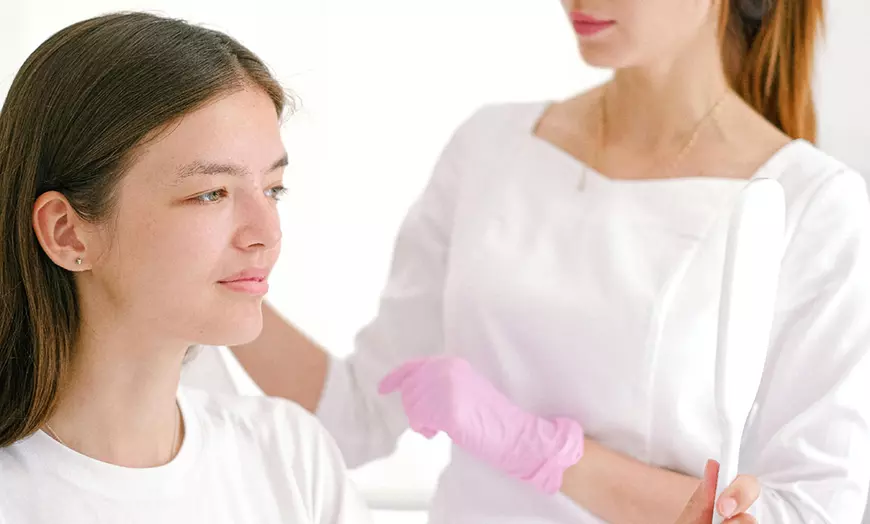 Image 2: Freeze Fat Away with Cryolipolysis for Targeted Areas
