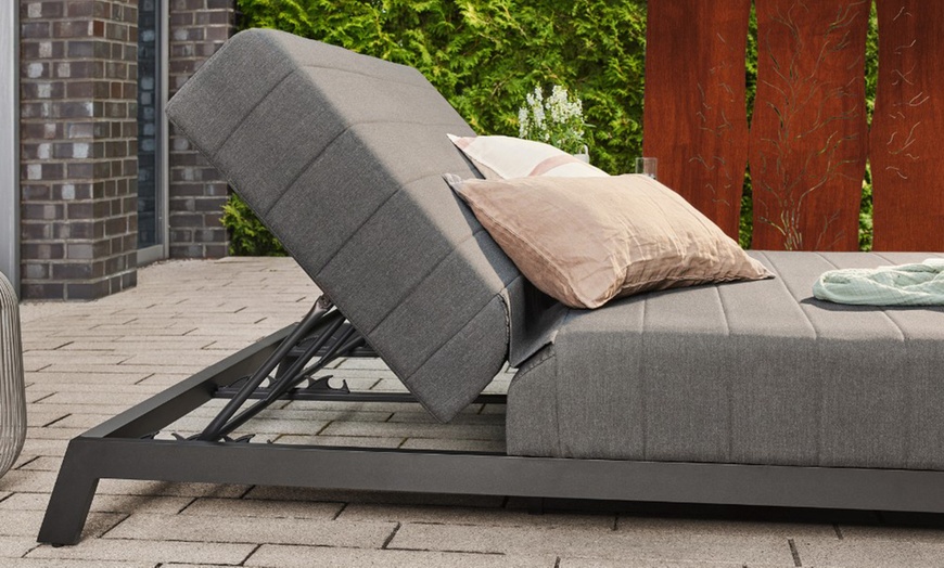 Image 9: Luxe ligbed 'Valencia sun lounger' van Home Deluxe