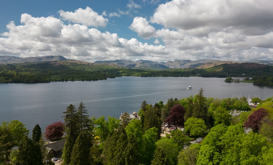 Image 3: Lake District: Tranquil Winter Stay for 2