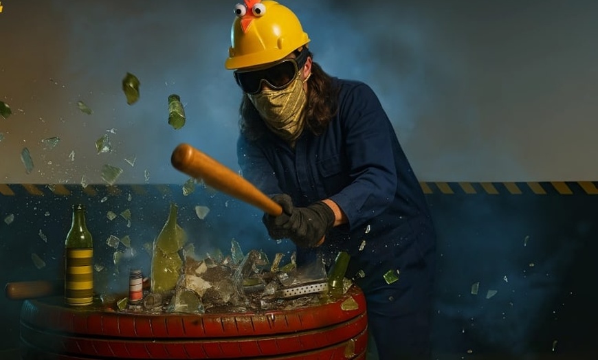 Image 2: 45 Min. Zerstörungsraum nach Wahl für bis zu 3 Personen
