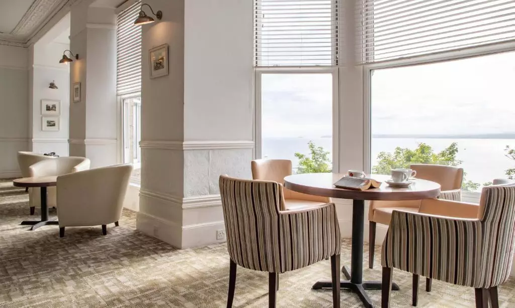 Cornwall: Double or Twin Room w/ Breakfast & Optional £30 F&B Voucher