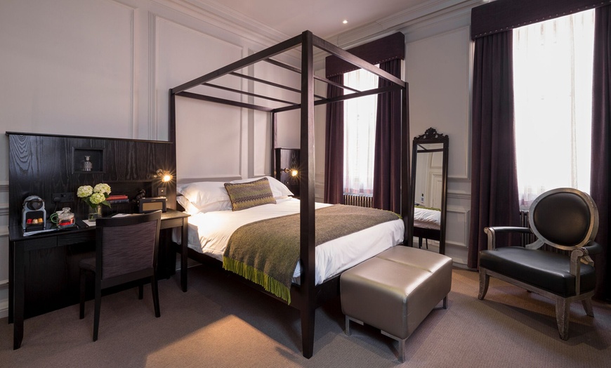 Image 8: York: 5* Deluxe or Luxury Room Stay with Late Check-Out